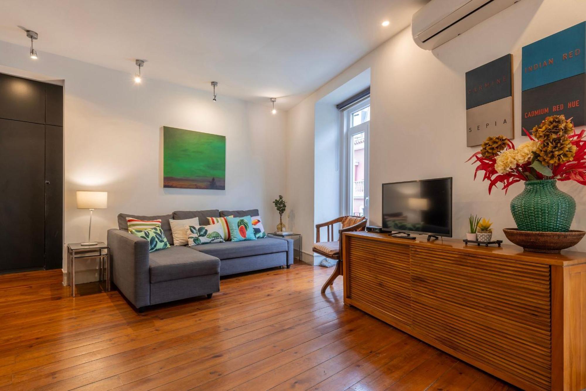 Chiado Center 1Bdr Flat By Lovelystay Lisboa Eksteriør billede